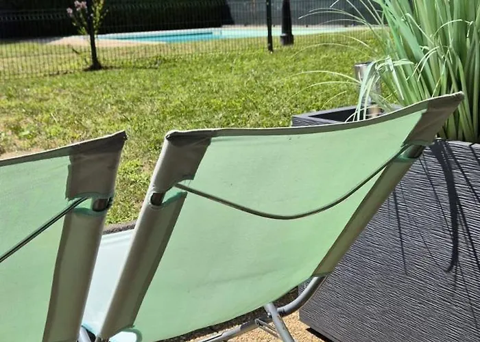 Appartement Avec Piscine & Jardin Pied De La Telecabine